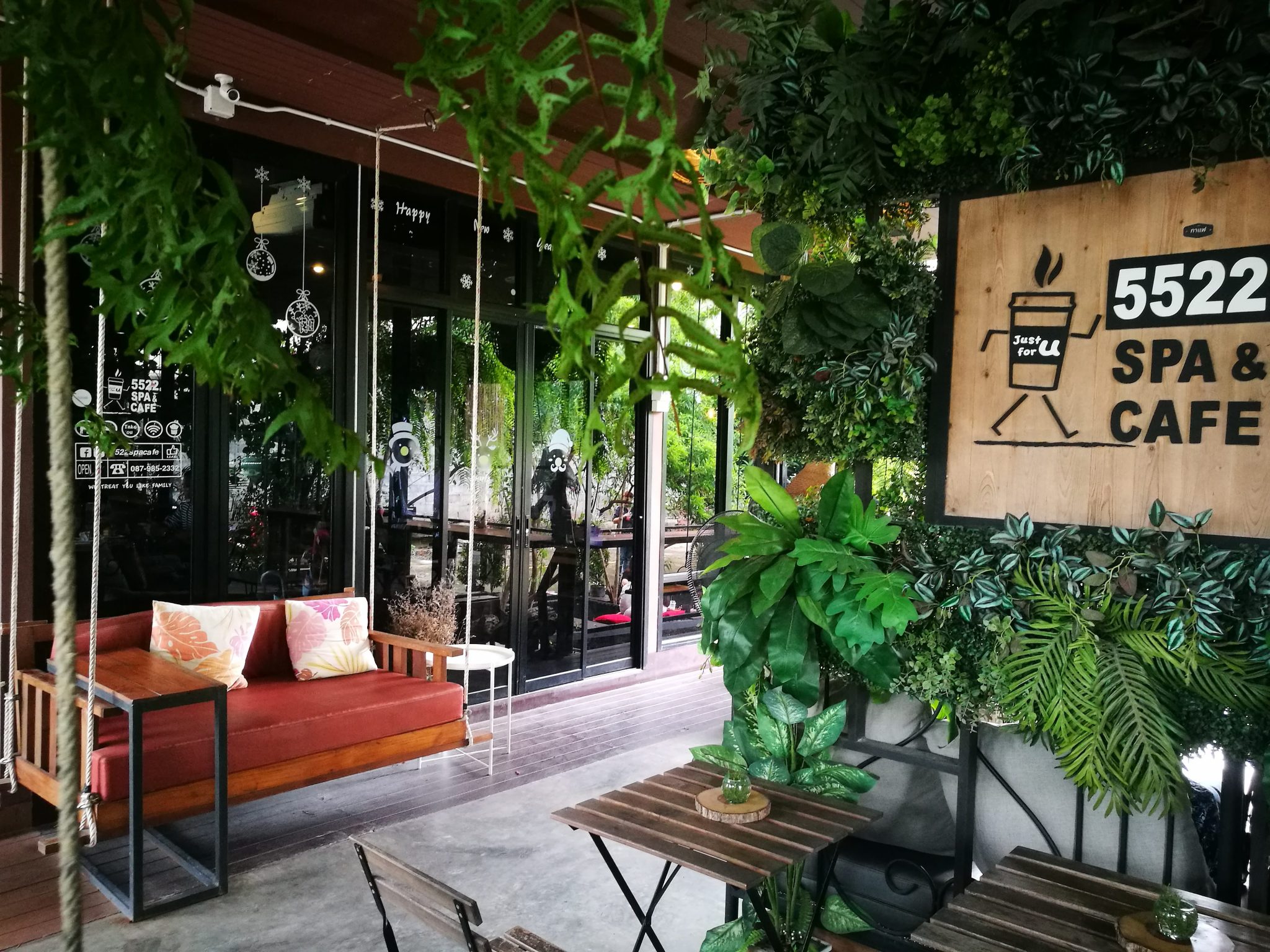 5522 Cafe : ร้านกาแฟในสวน
