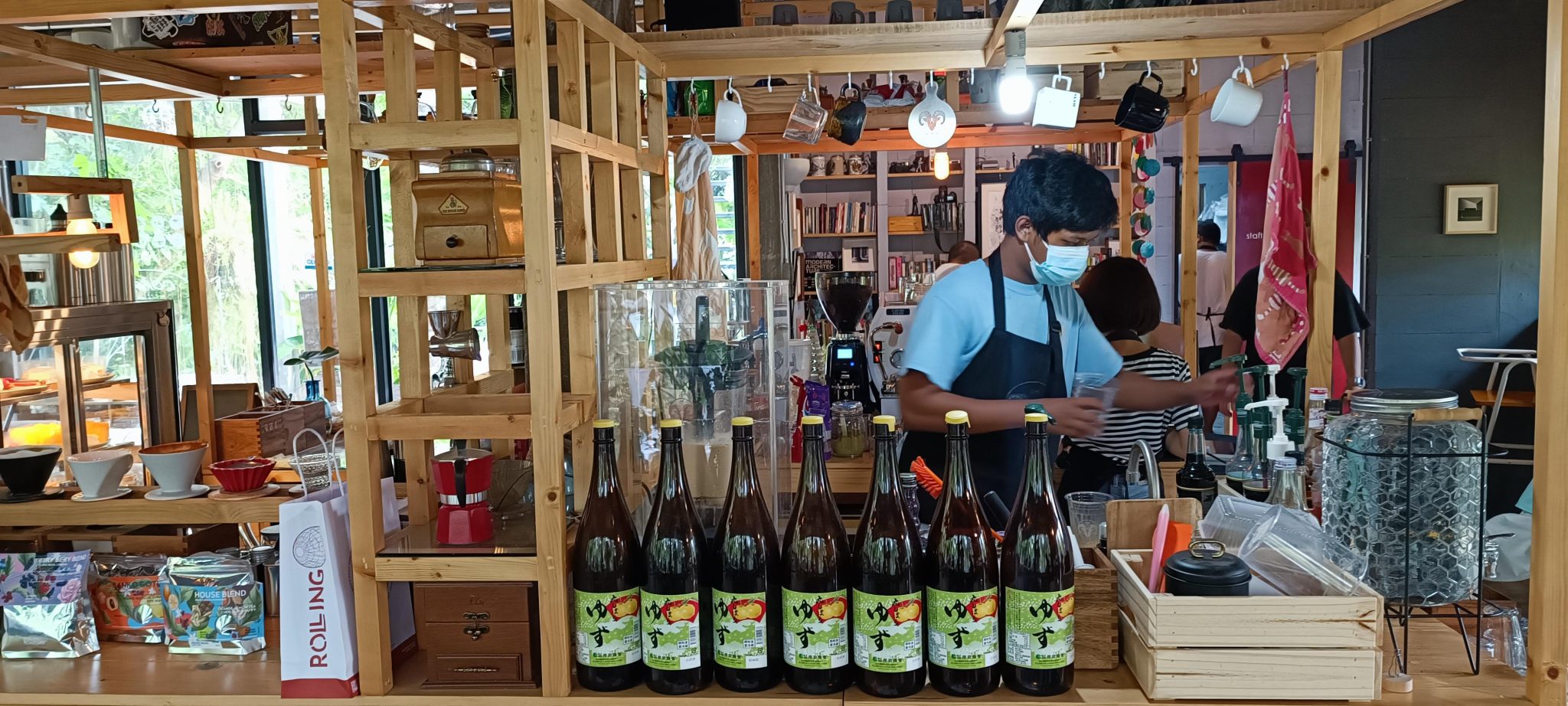ป่าก์ Cafe’ : คาเฟ่ลับบรรยากาศสวน