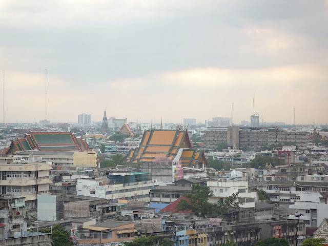 โดดเดี่ยว..เที่ยวภูเขาทอง
