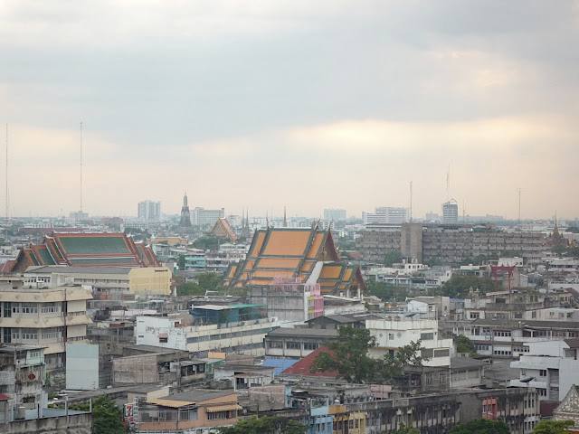 โดดเดี่ยว..เที่ยวภูเขาทอง