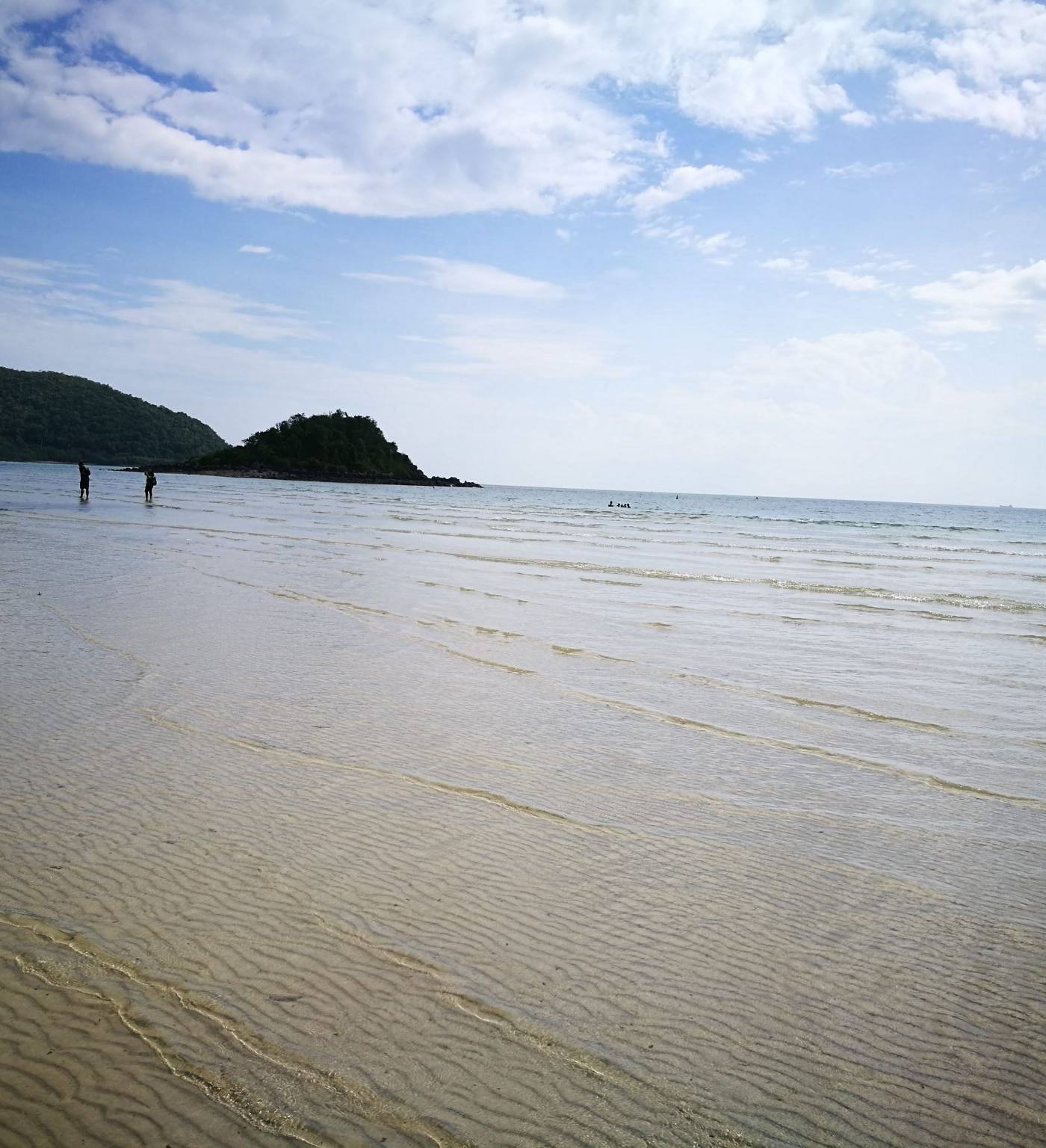 เที่ยวสัตหีบ หาดเตยงาม อ่าวดงตาล