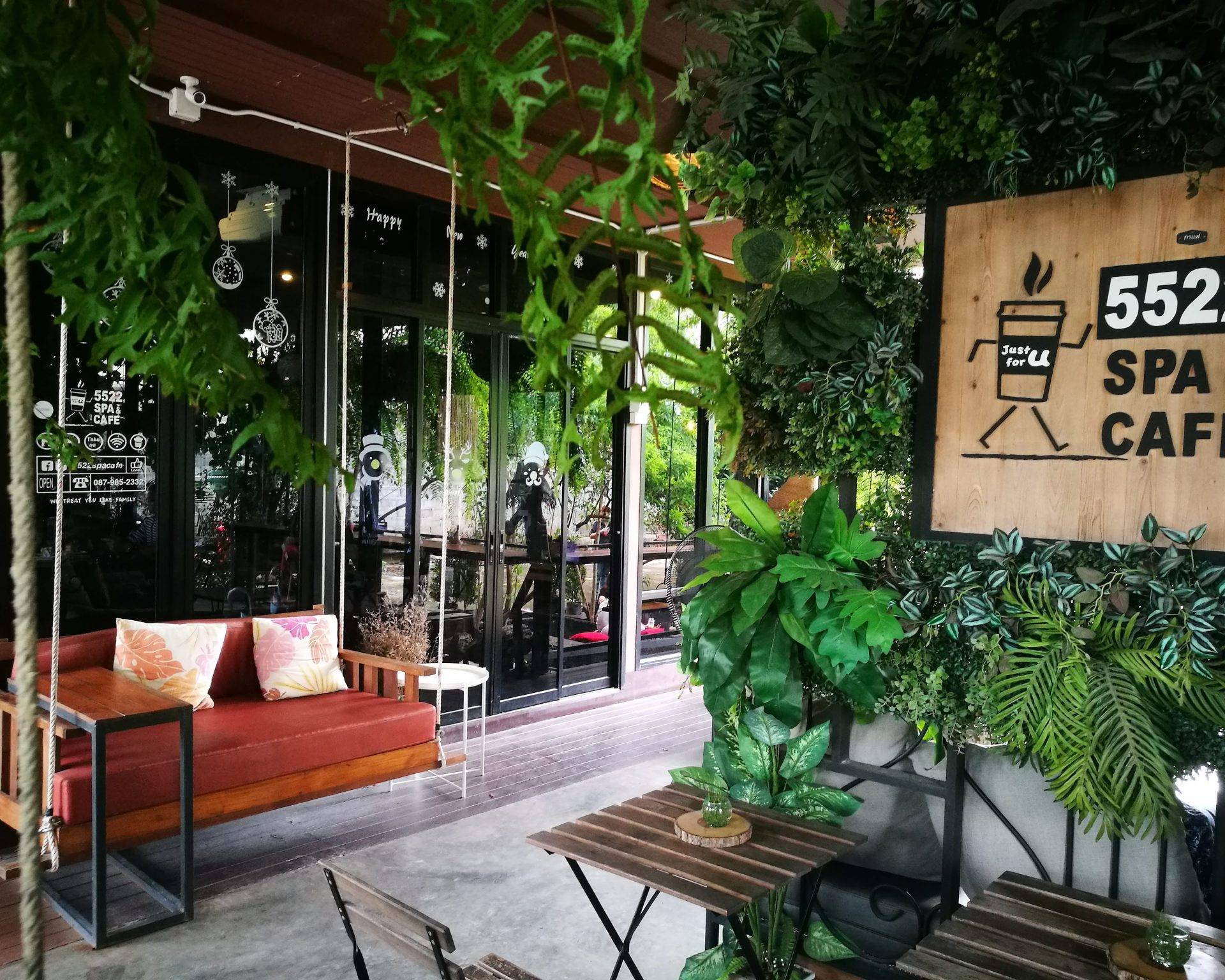 5522 Cafe : ร้านกาแฟในสวน