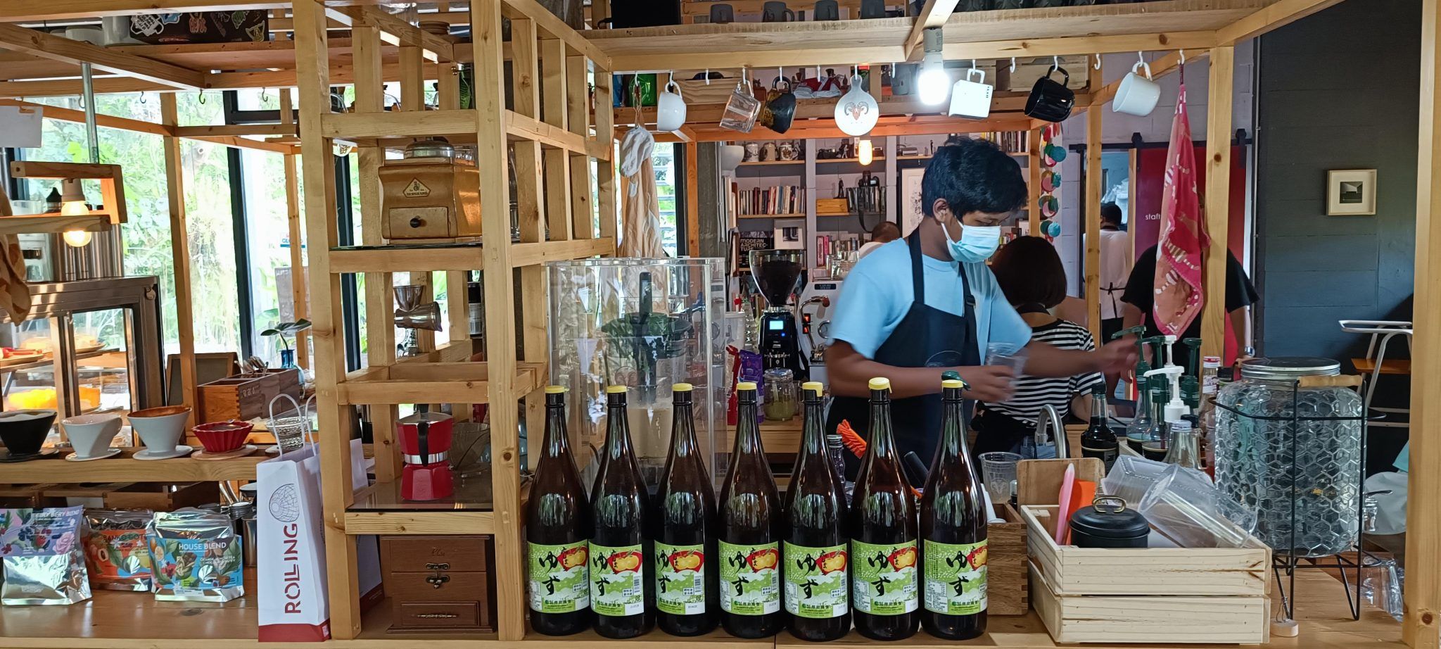 ป่าก์ Cafe’ : คาเฟ่ลับบรรยากาศสวน