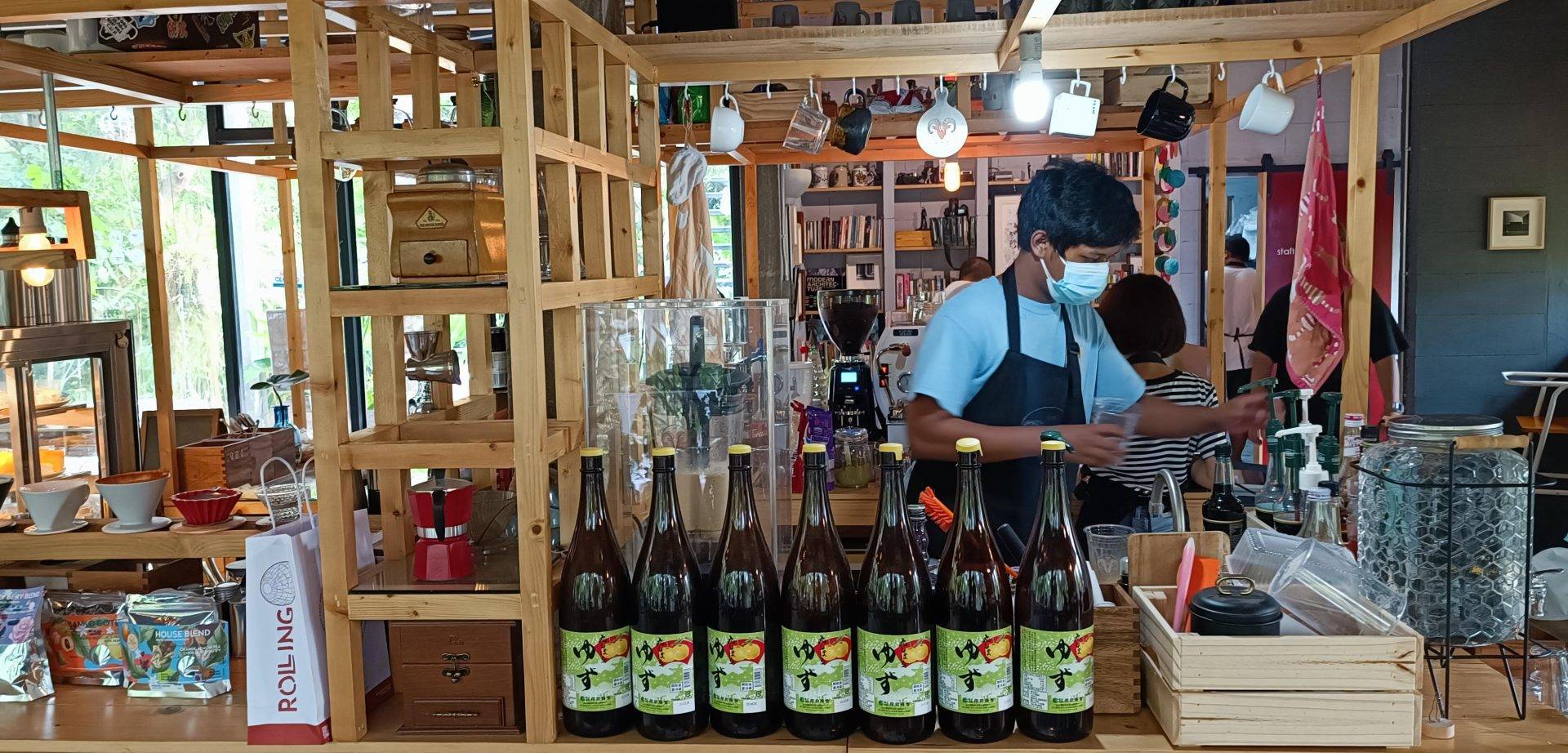 ป่าก์ Cafe’ : คาเฟ่ลับบรรยากาศสวน